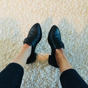 Nine West Black Leather Loafer